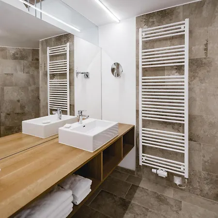 ホテル Seehotel Brandauer's 4*